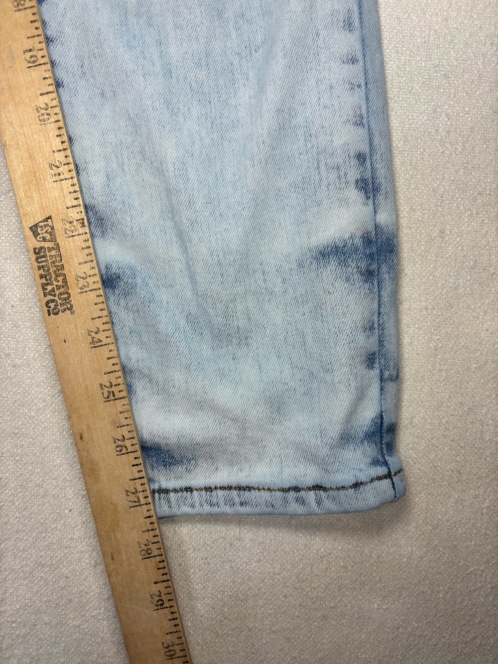 Judy Blue Light Wash High-Rise Straight Jeans - Picture 6 of 6